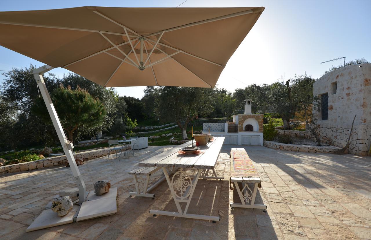 Pigreco Trullo Di Charme - Boutique Panzió Ostuni Kültér fotó